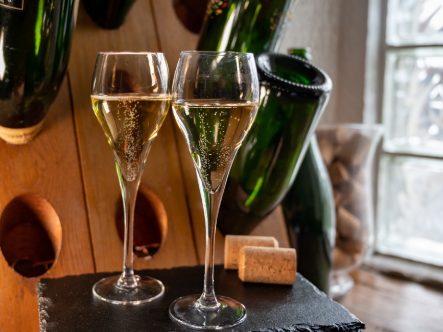 Что, если не Шампань? Игристые по классике со всего мира